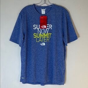 NWT. Boho The North Face S Heather Blue Graphic Tee.